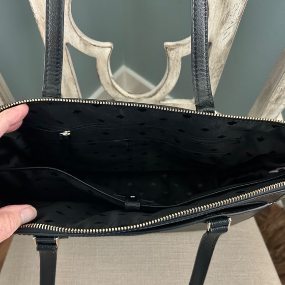 Kate Spade Laptop/Tablet Bag, Black Leather, Excellent Condition, Free Shipping - Picture 4 of 5